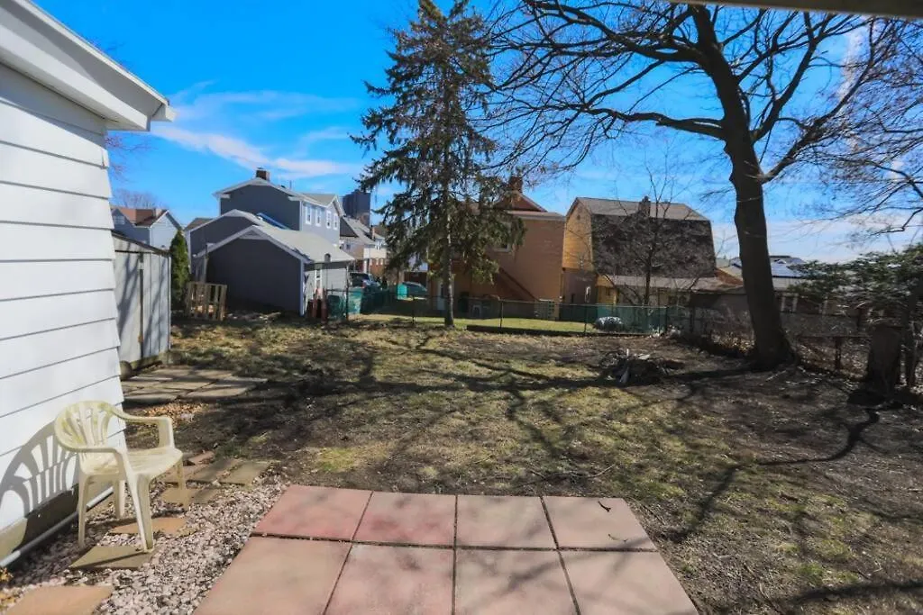 Updated & Comfy Bungalow With Parking Easy Access Pittsburgh 0*,